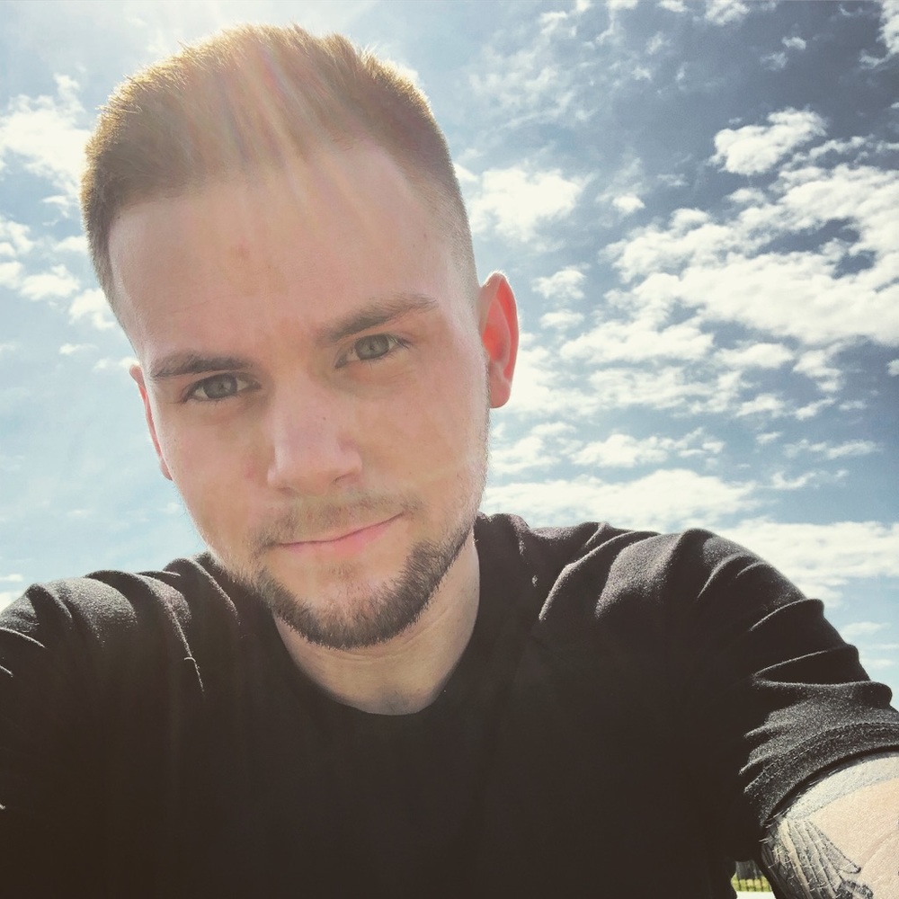 Meet your Posher, Gage